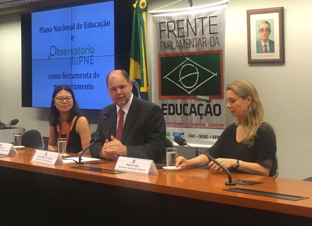 Palestra " Plano Nacional de Educação e o Observatório como ferramenta de monitoramento"