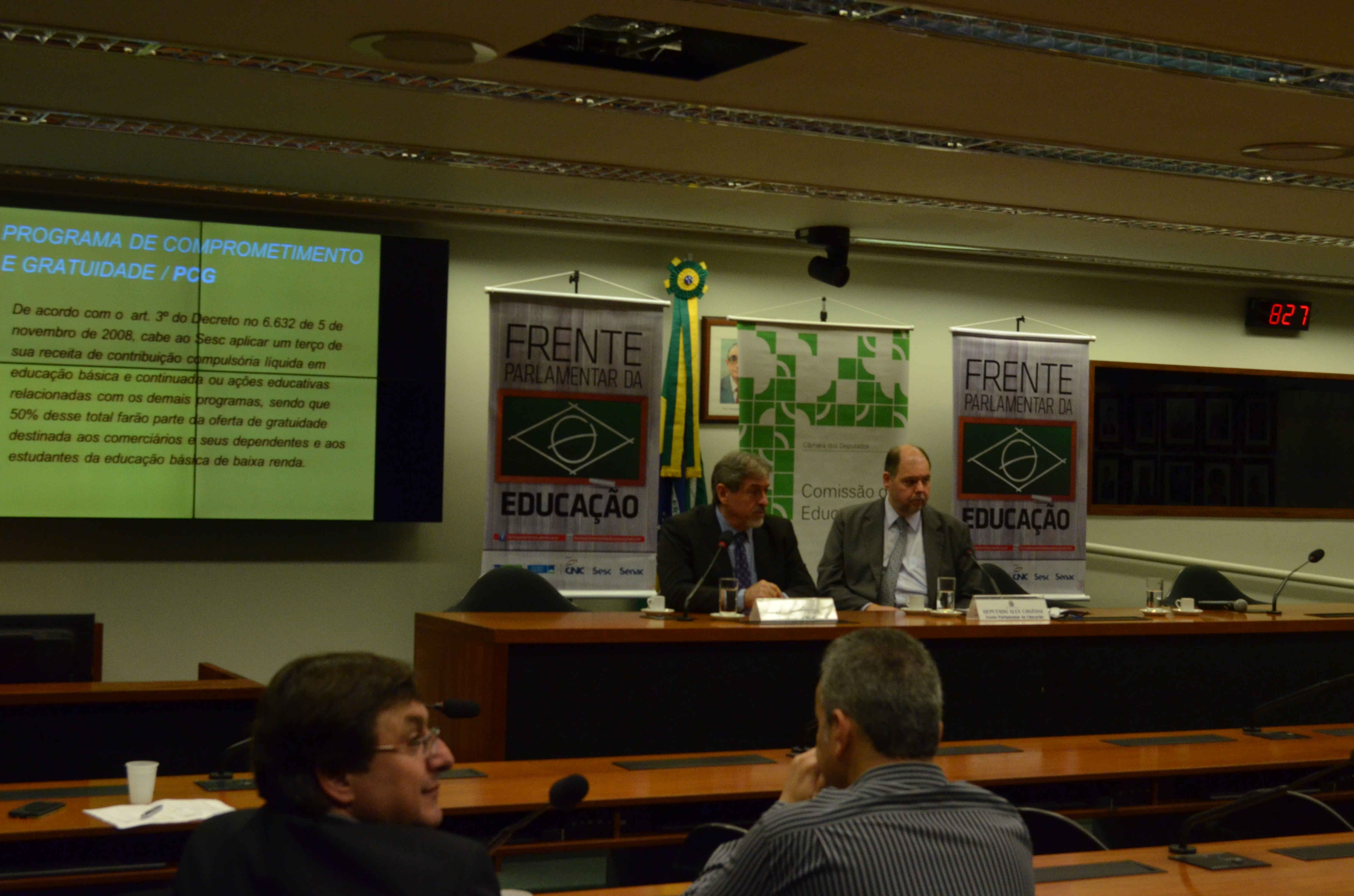 Palestra sobre o SESC e a formação continuada de Professores