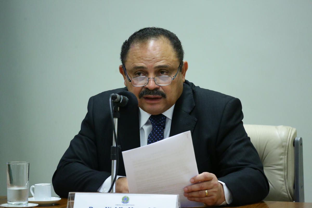 Universidade Aberta do Brasil deve fechar o ano com 170 mil novas vagas ofertadas e com foco na formação de professores