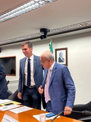 Bandeira de Mello e Maurício do Vôlei são eleitos vice-presidentes da Comissão do Esporte