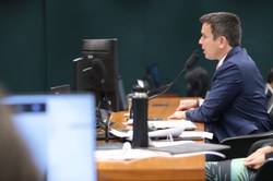 Cespo aprova parecer do PL que determina a instalação de aparelhos de identificação biométrica em estádios