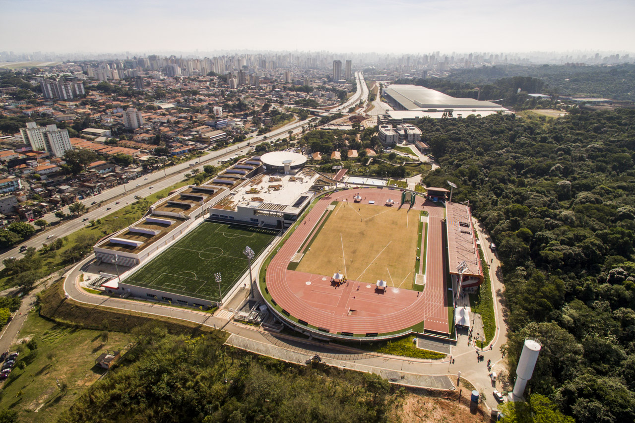 Comissão constata boa utilização de centros esportivos em São Paulo