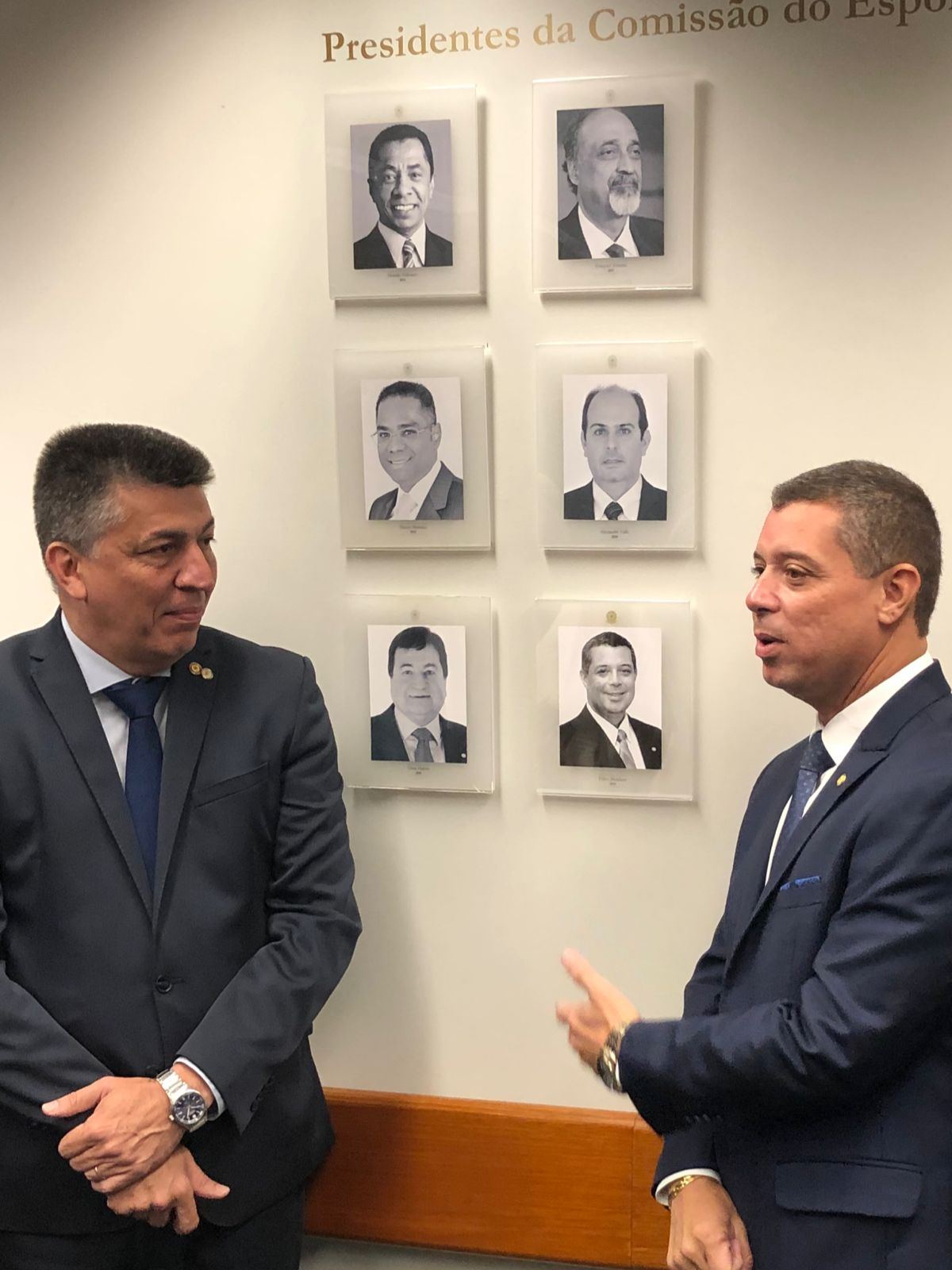 Fábio Mitidieri, presidente da Comissão do Esporte em 2019/2020, tem foto afixada na galeria de ex-presidentes da Cespo
