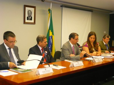 Mesa da audiência -  PEC 54/11