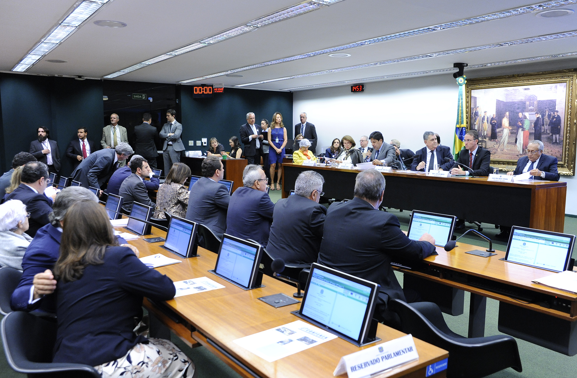 “Asseguro que não haverá mudanças”, afirma ministro da Educação sobre a política de cotas