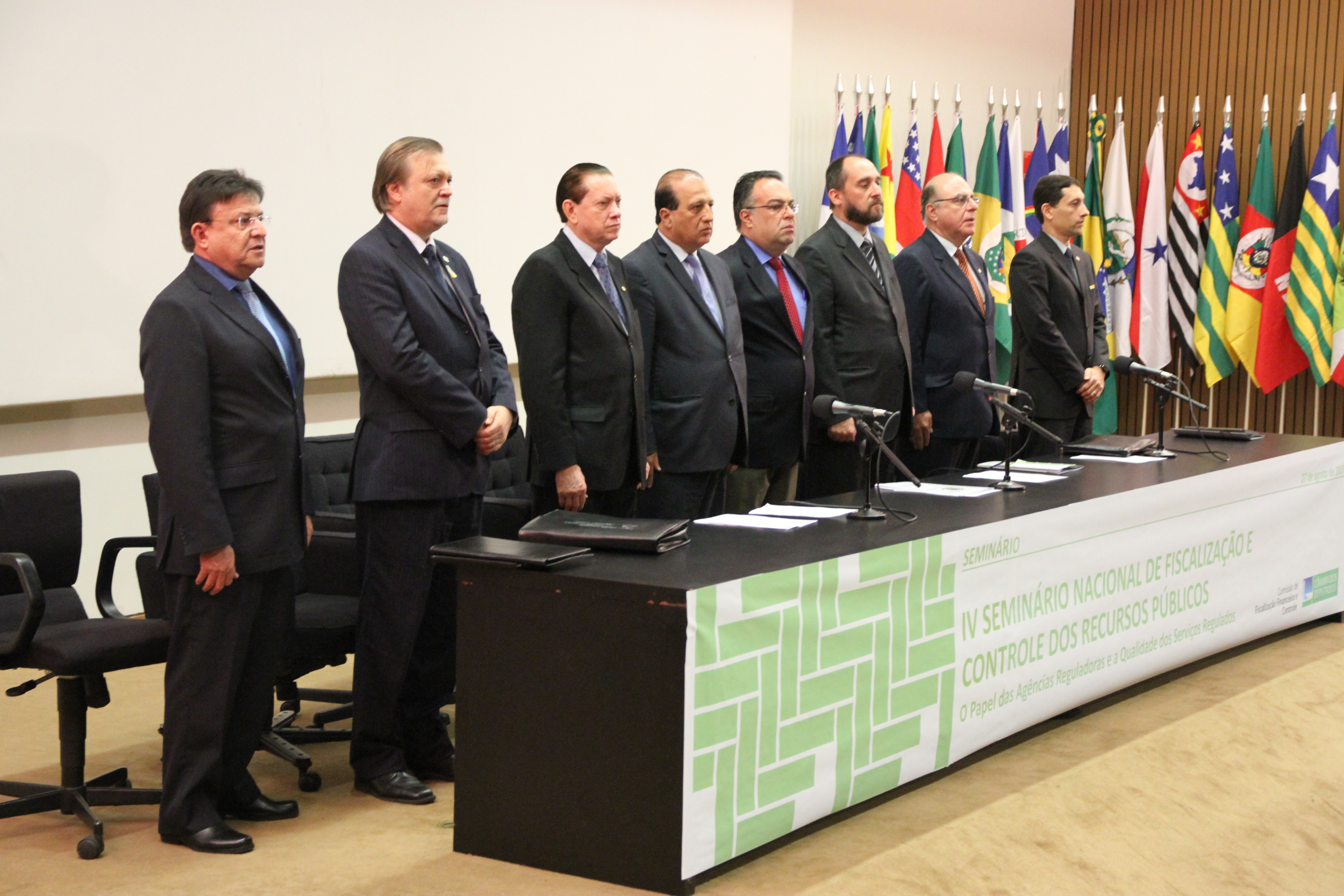 4º Seminário Nacional de Fiscalização dos Recursos Públicos, para debater o papel das agências reguladoras