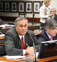  Deputado Ademir Camilo cobra explicações sobre situação da Polícia Ferroviária