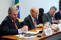 Câmara, Senado e CGU assinam acordo para transparência de informações sobre a Copa 2014