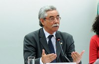 CFFC quer informações sobre alteração da meta de resultado primário do setor público consolidado