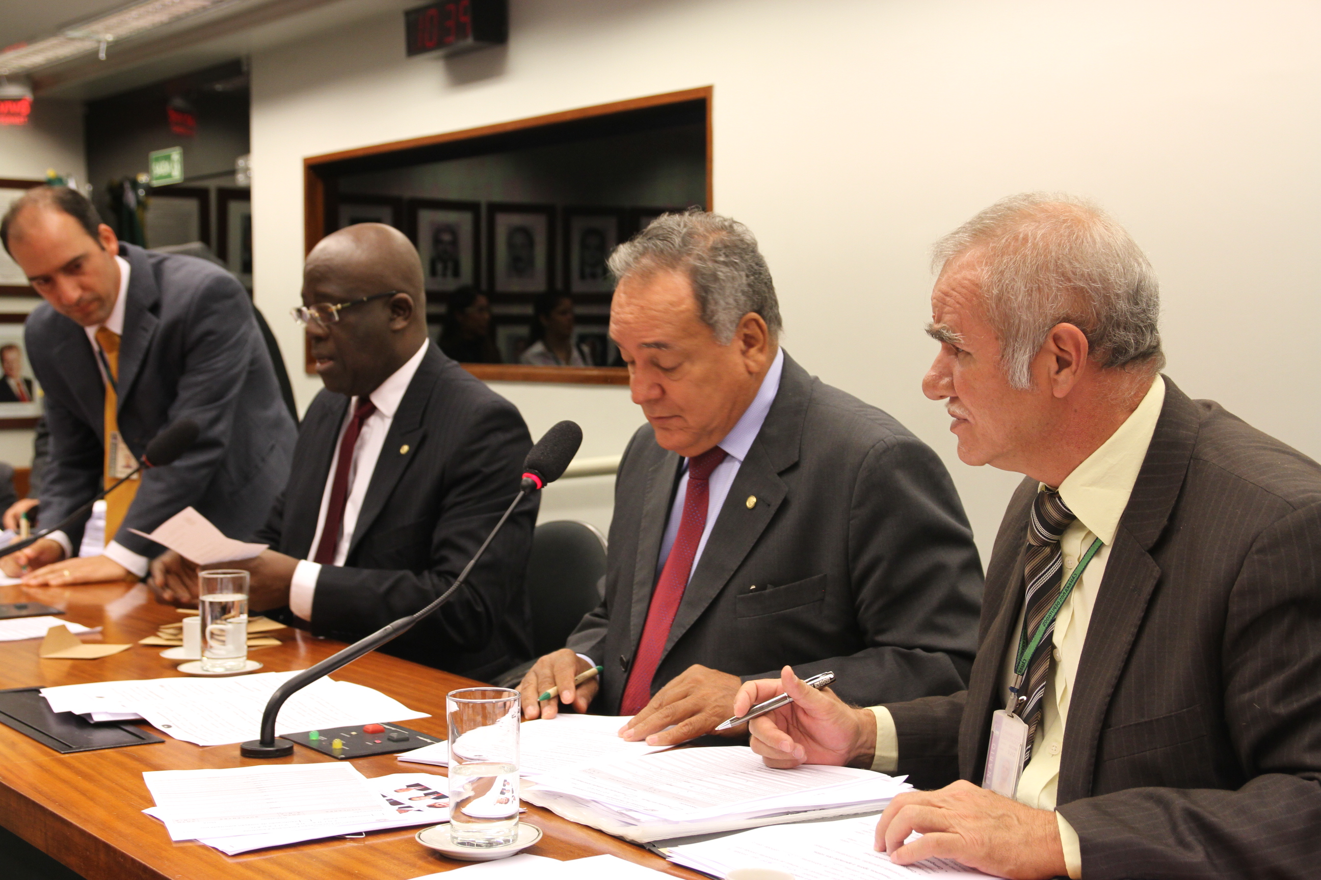 Colegiado da CFFC premia destaques na fiscalização pública