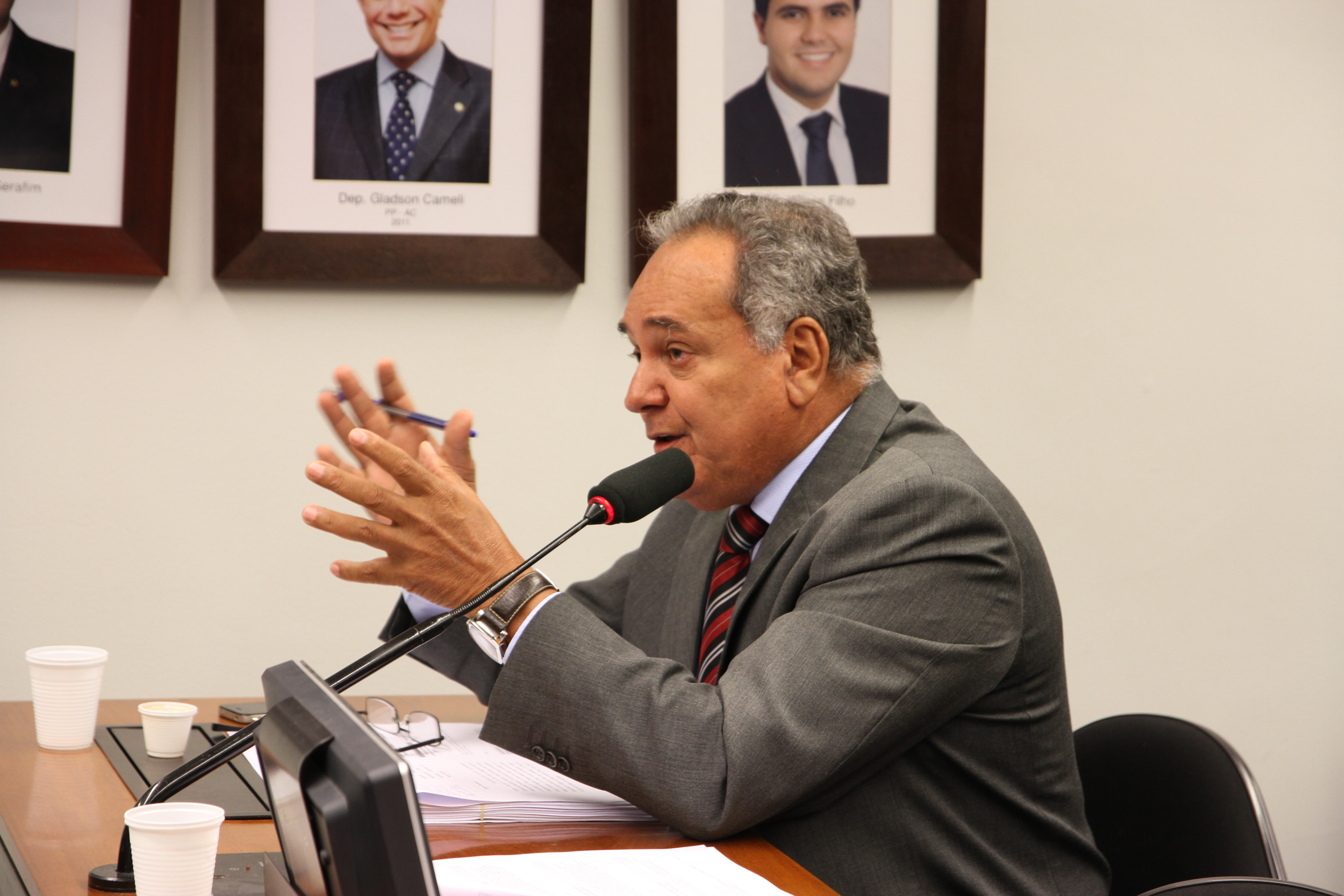 Comissão aprova audiência pública para debater o descaso brasileiro com o Nióbio