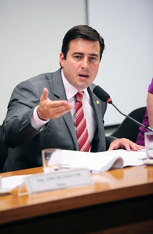 COMISSÃO E AUDITORES FISCALIZAM FRIGORÍFICOS DE PEIXE