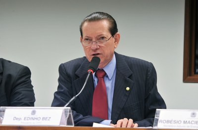 Dep. Edinho Bez (PMDB-SC), presidiente da CFFC.