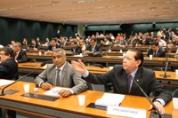 Edinho Bez participa de audiência sobre renegociação de dívida dos clubes de futebol