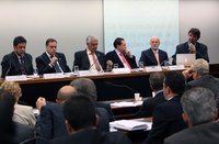 Empresas de internet e de telecomunicações negam repasse de dados de usuários