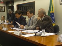 Instaladas Subcomissões de Obras Inacabadas e PAC e de Defesa Civil e Combate à Seca