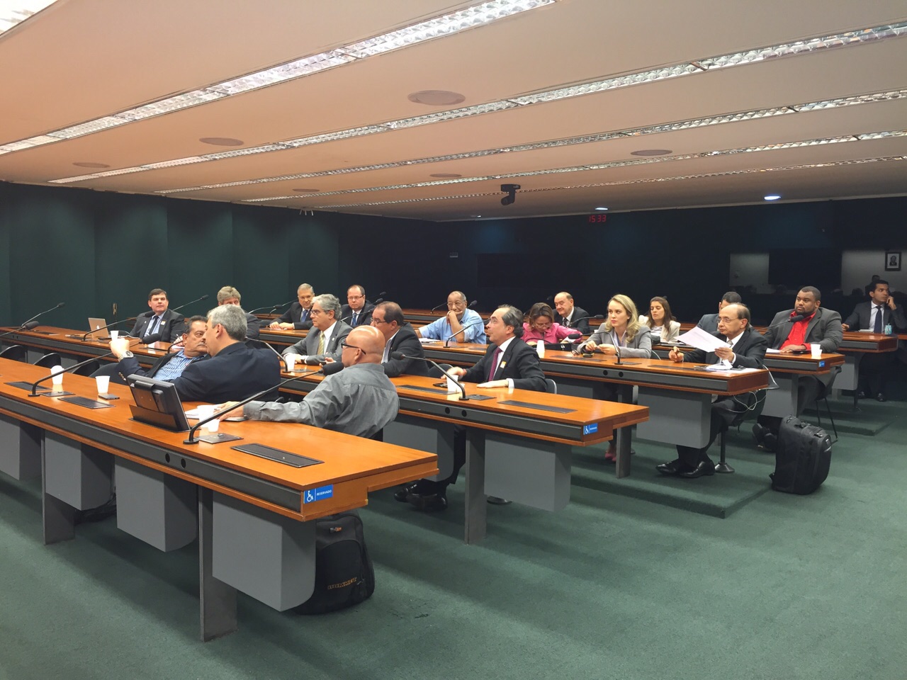  Deputado da CFFC discutem ações e rumos do Fórum Permanente para construir alternativas aos impactos econômicos da Lava Jato