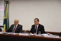 Ministro Guido Mantega apresentou cenário econômico às Comissões da Câmara