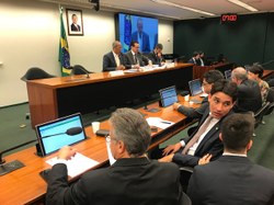 CFFC aprova requerimentos para audiências sobre Minha Casa, Minha vida e qualidade dos serviços de telefonia