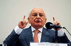 Pedro Novais admite possível desvio de verbas no Ministério do Turismo