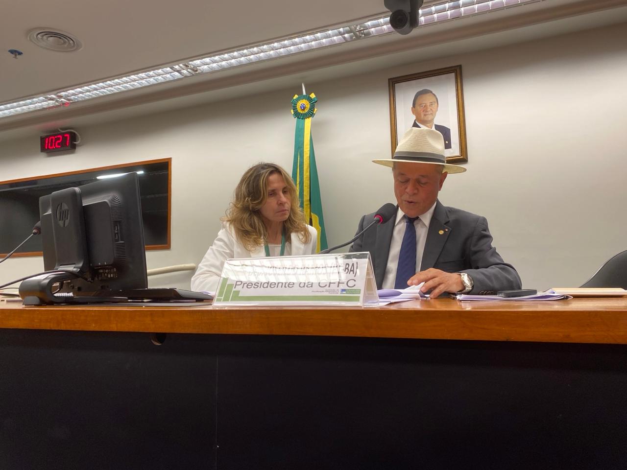 Presidente Joseildo Ramos comunica entrega das viaturas compradas com recursos de emenda da CFFC para o RS