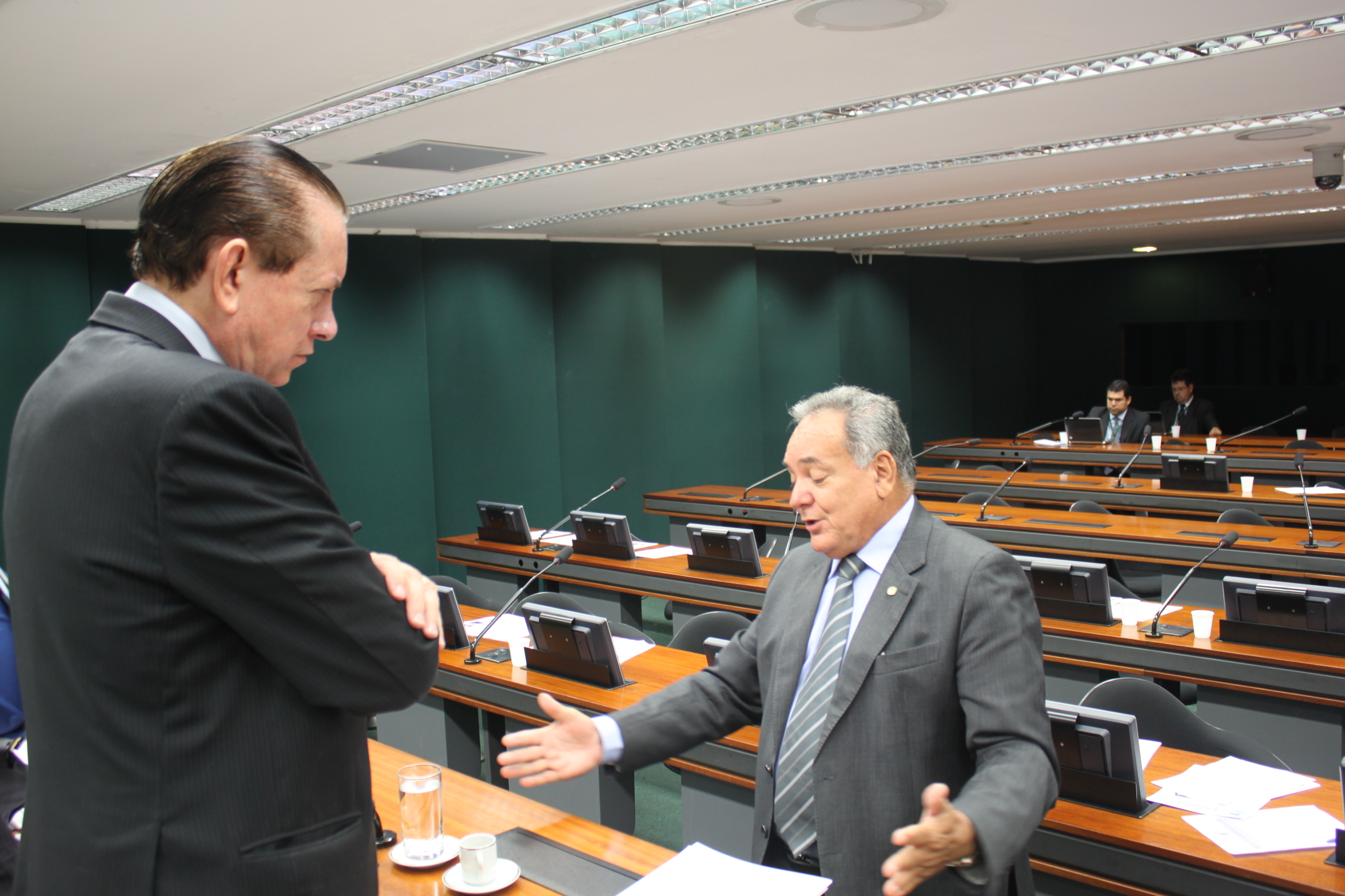 Seminário vai debater aumento abusivo das passagens aéreas