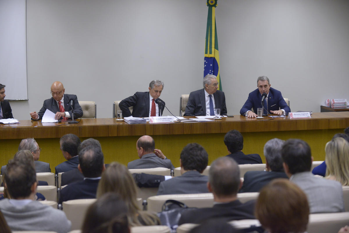 Audiência Pública discute a guerra fiscal e os novos rumos para as finanças estaduais