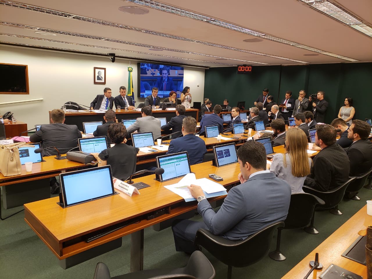 CFT aprova requerimentos para realização de Audiências Públicas