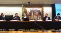 CFT promove debate sobre contrabando e pirataria