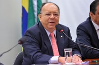 Comissão de Finanças e Tributação elege Mário Feitoza presidente.
