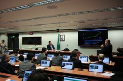 Dívida Pública é assunto de debate na CFT