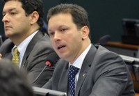 Finanças aprova proposta que sujeita a Itaipu Binacional à Lei de Licitações e ao TCU