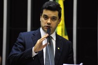 Finanças aprova seguro contra danos a terceiros para veículo de carga