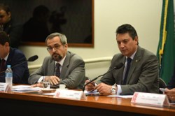 Ministro da Educação debate o projeto Future-se e 13 Projeto de Lei são aprovados em setembro na CFT