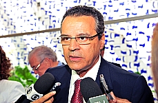 Presidente da Câmara diz que PEC do Voto Aberto deve ser votada antes do recesso