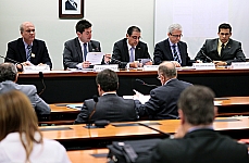 Secretário adverte que prazo para nova lei do FPE é curto