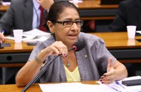 No Dia Internacional dos Povos Indígenas, a Deputada Janete Capiberibe afirma que esta é uma data de luta.