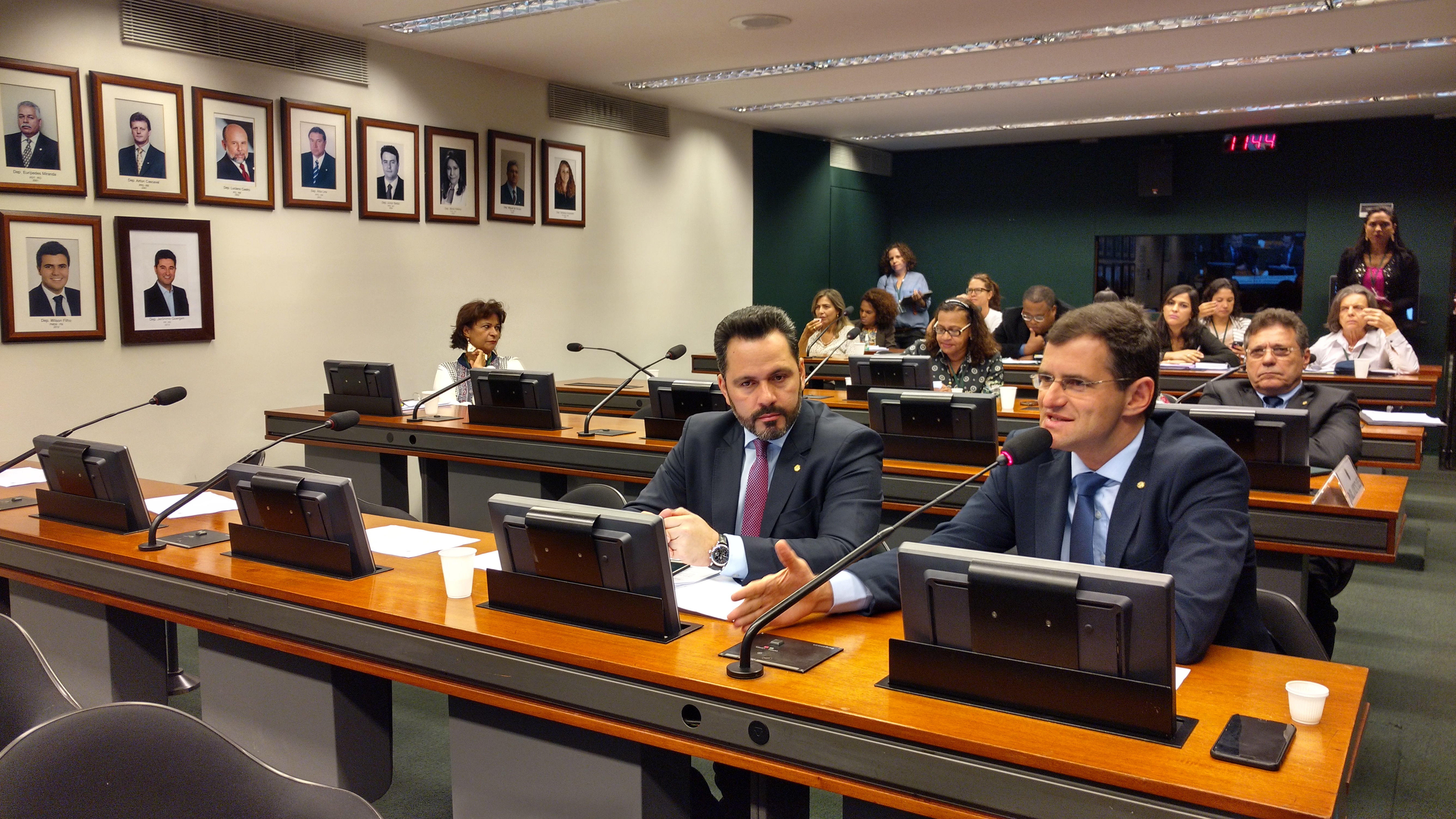 Aprovado projeto do Deputado Marcos Abrão que estabelece repasse mínimo de fundos para micro e pequenos produtores