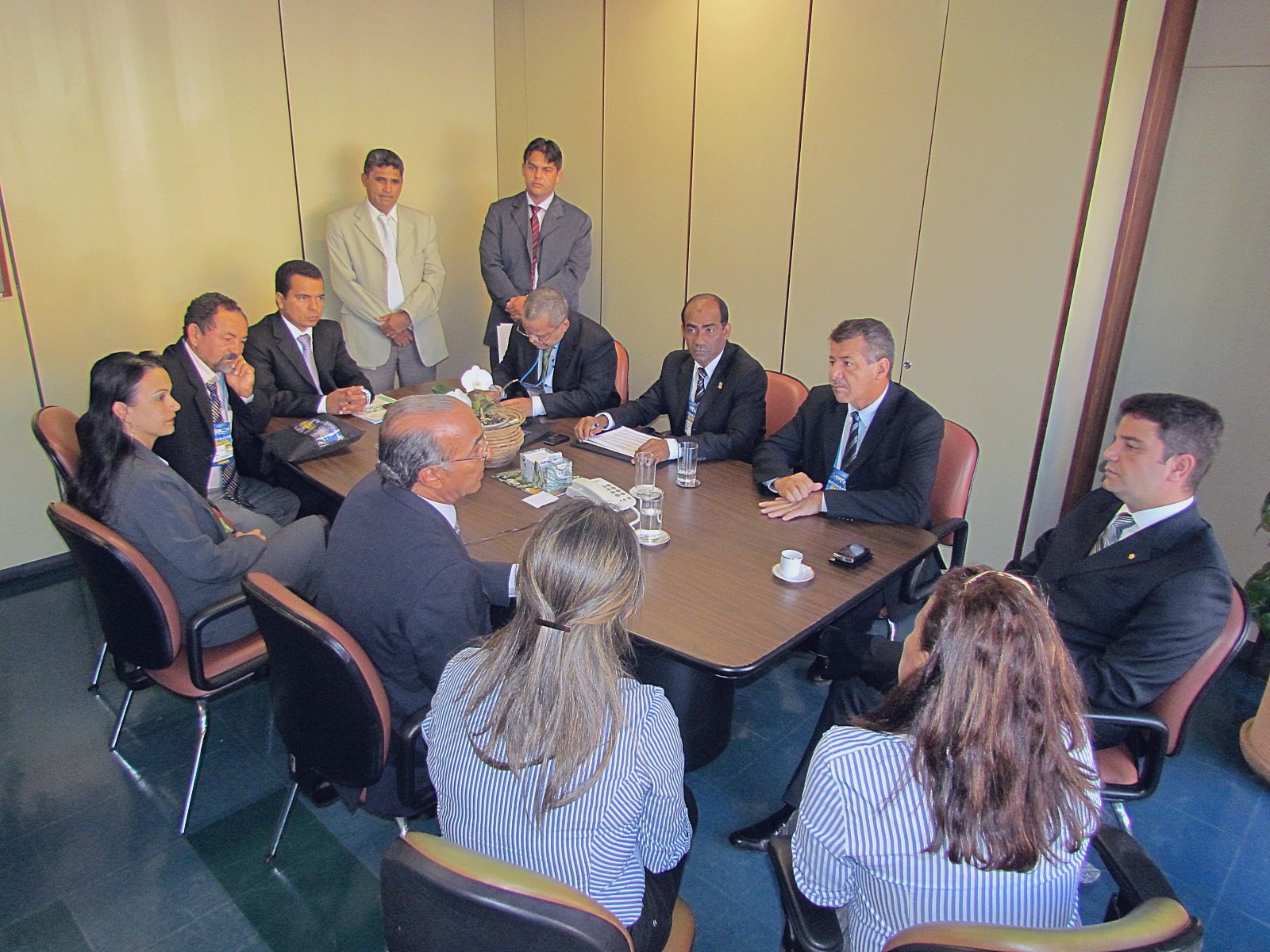 Cameli recebe coordenador da Suframa para discutir liberação de emendas