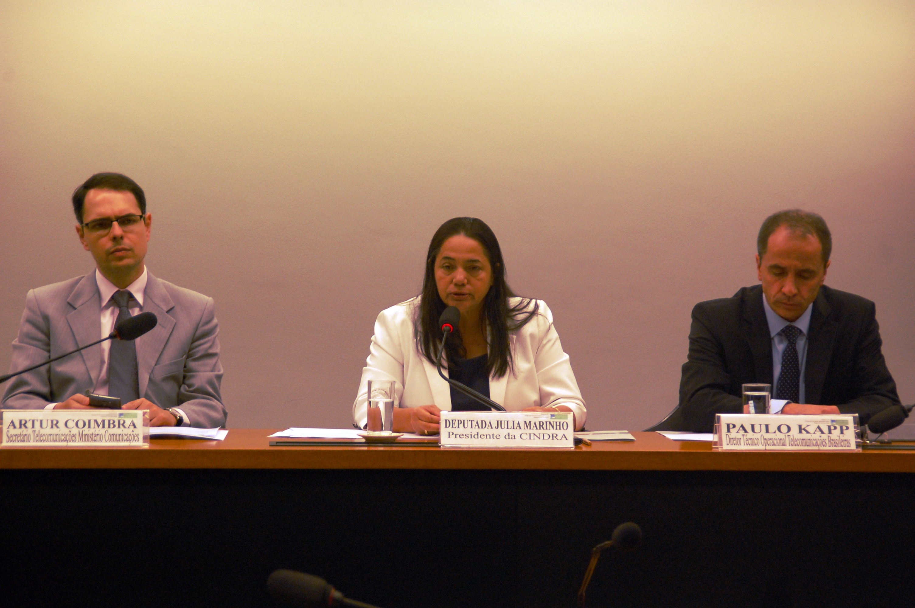 Comissão ressalta importância de fibra ótica para conectar a região amazônica