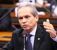 Deputado Angelim, recomendará aprovação do Estatuto das Populações Extrativistas e do Dia Nacional do Extrativismo