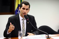Deputado Domingos Neto é eleito presidente da CINDRA
