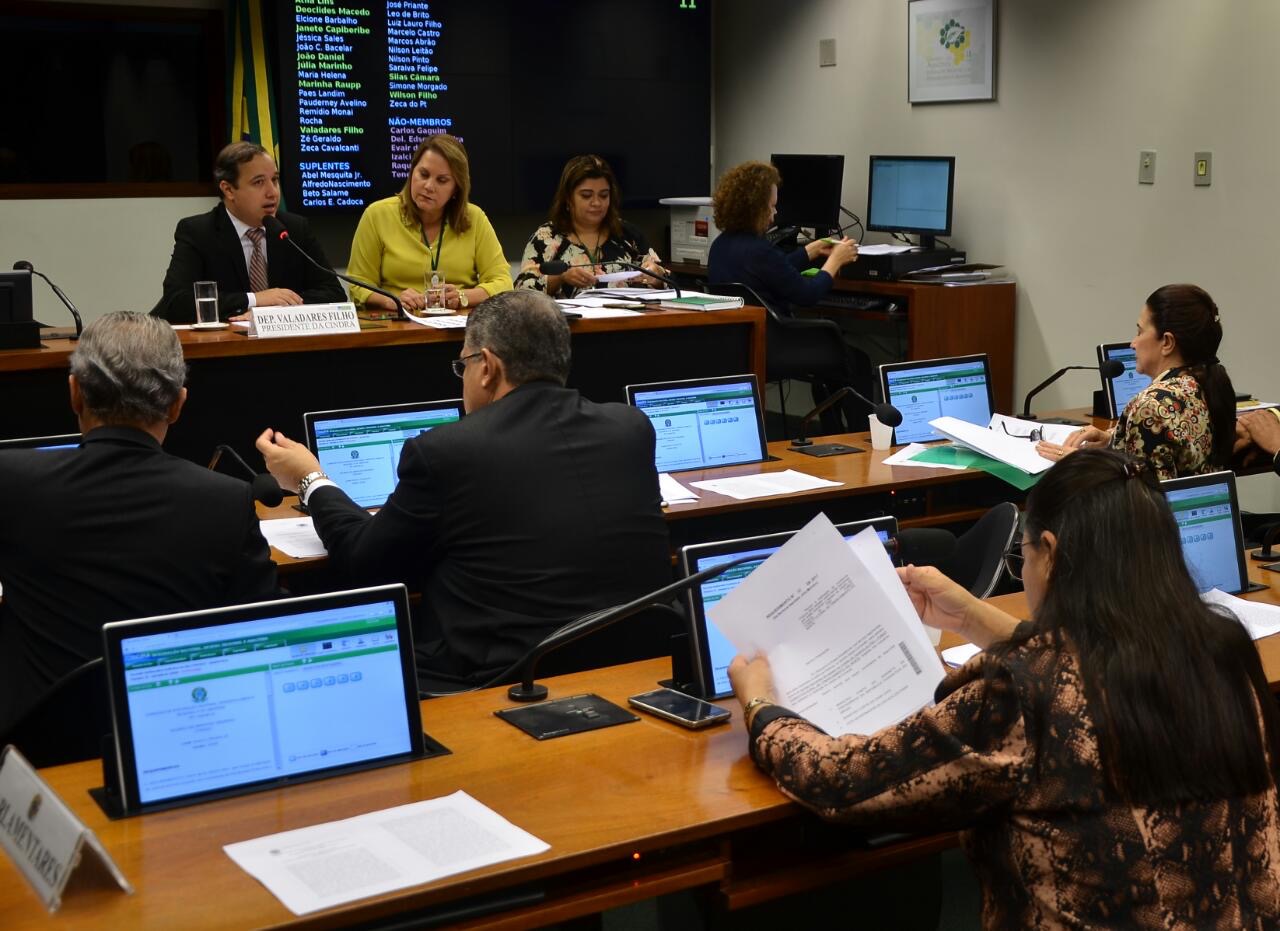 Deputados membros da Cindra querem tarifas mais baixas para o crédito de fomento