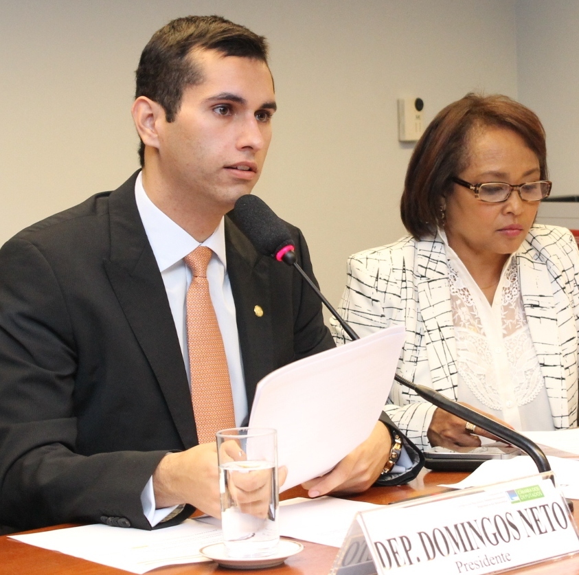 Presidente da CINDRA homenageia vítimas de acidente no Ceará e cogita debate sobre rodovias federais