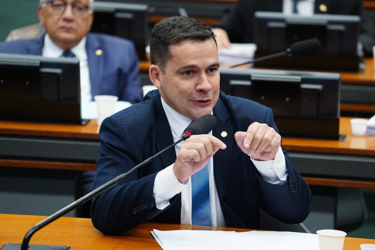 Projeto cria lei específica para o Fundo Amazônia