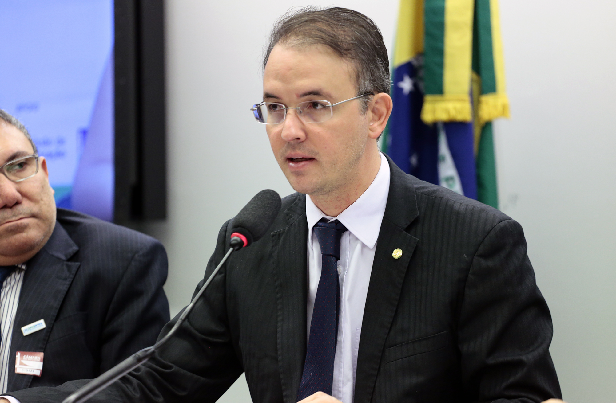 Representantes do Congresso Nacional avaliam presença do Brasil na conferência do clima