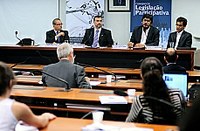 CLP discute silêncio da mídia no caso Folha x Falha