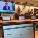 Momento de descontração marca primeira reunião deliberativa da Comissão em 2025