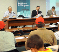 Movimentos Sociais - MST cobra mudanças no modelo de reforma agrária e direitos no campo 