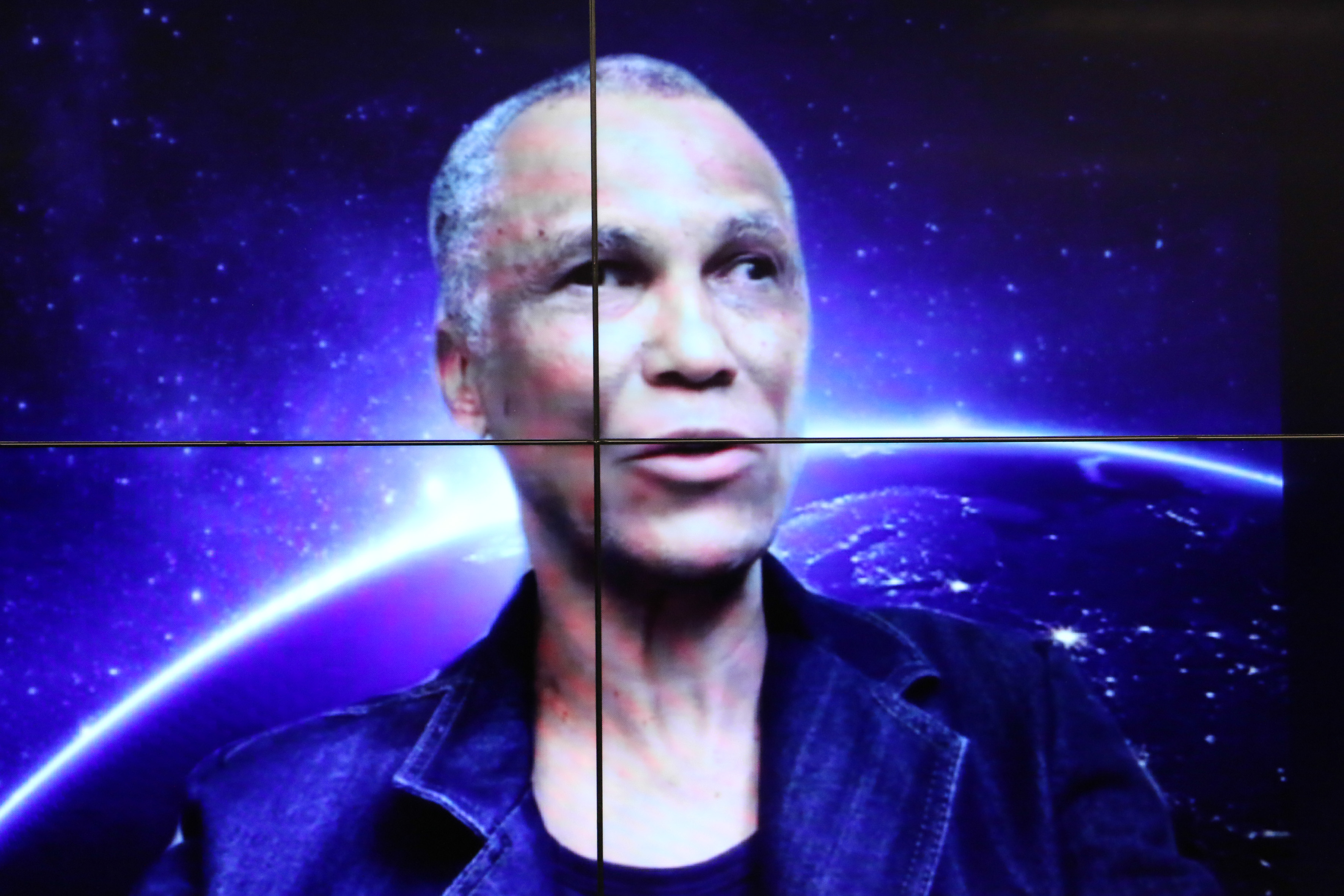 Tecnologia e uma “cidade inteligente” para ajudar na mobilidade de pessoas com deficiência visual